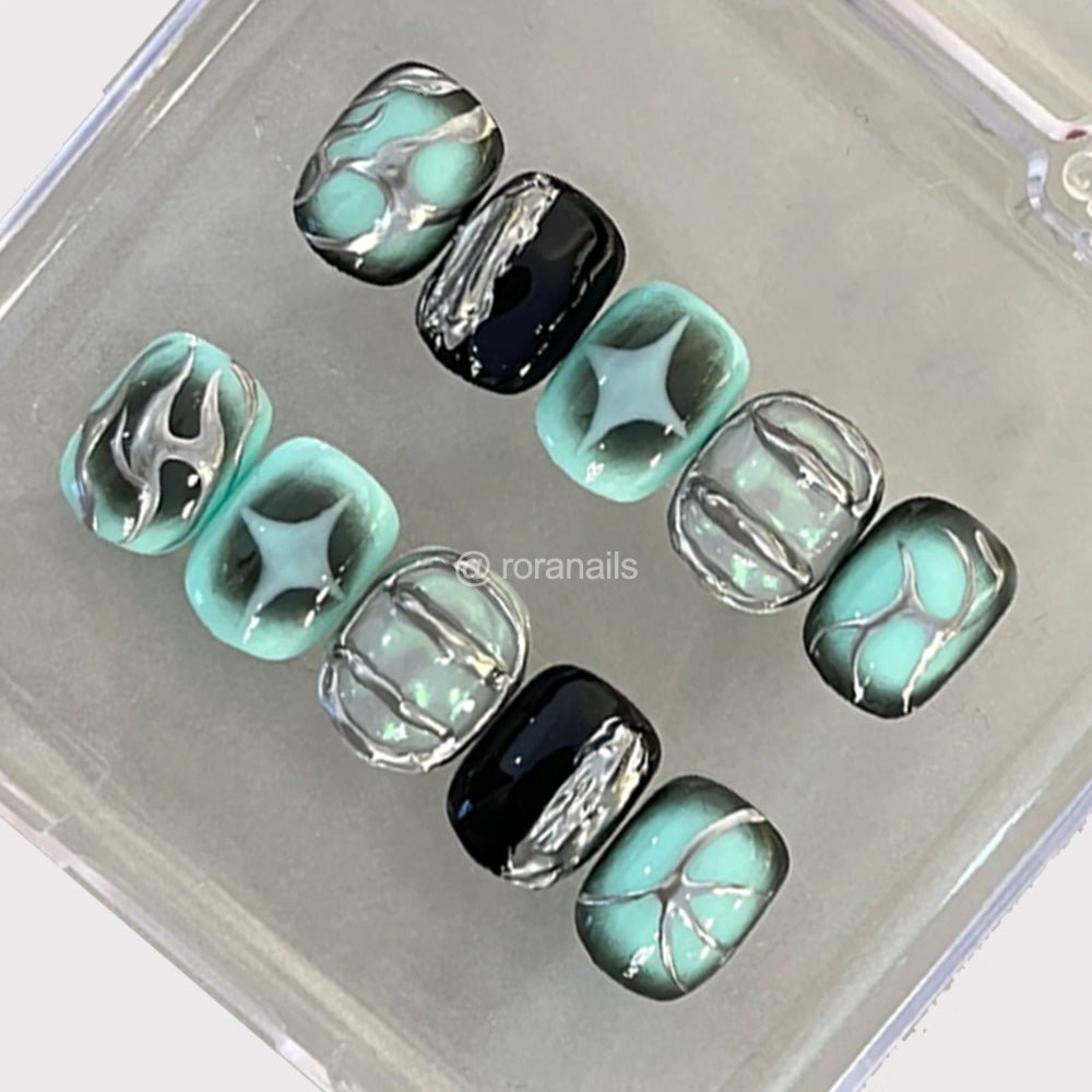 black green silver edge - roranails