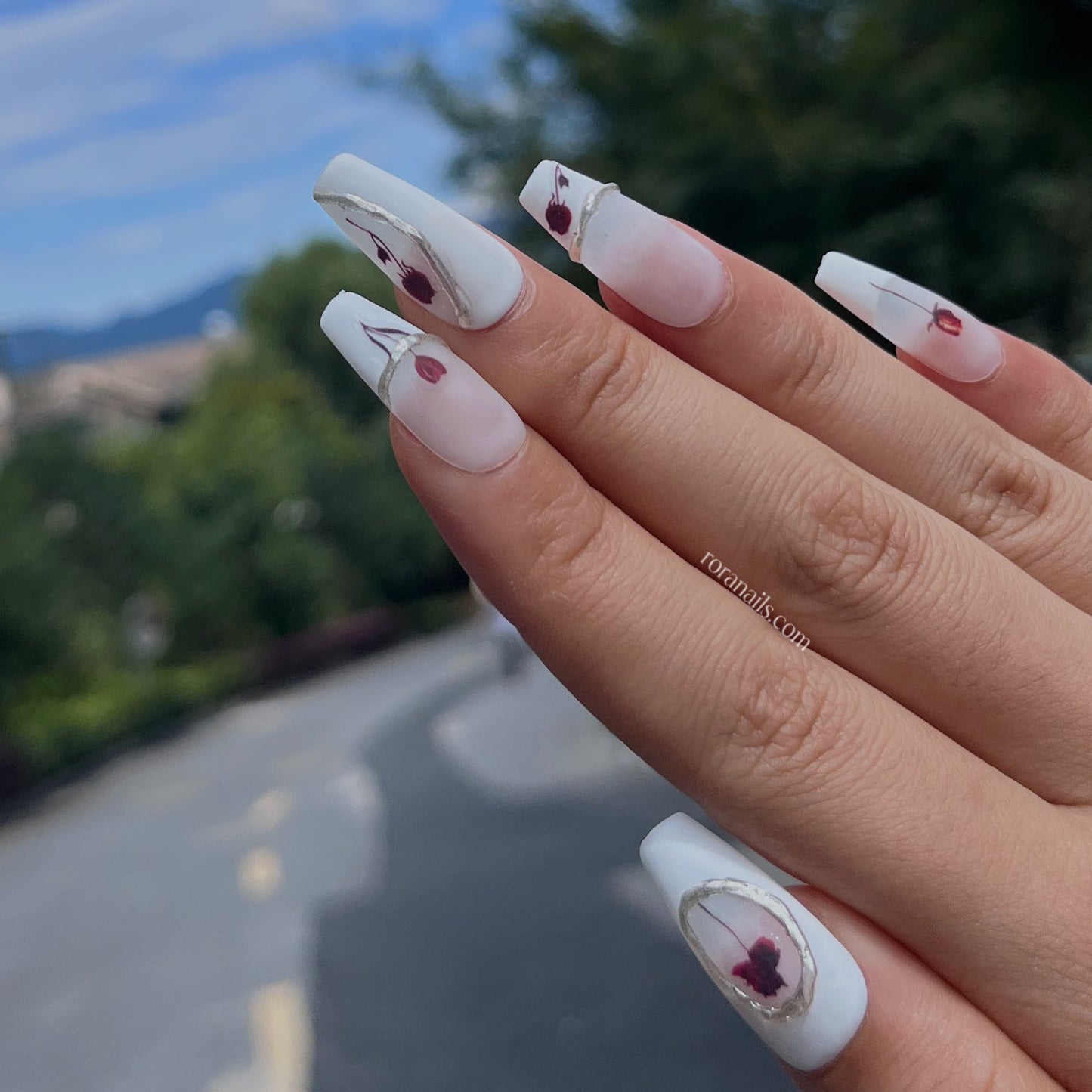 French White Rose - roranails
