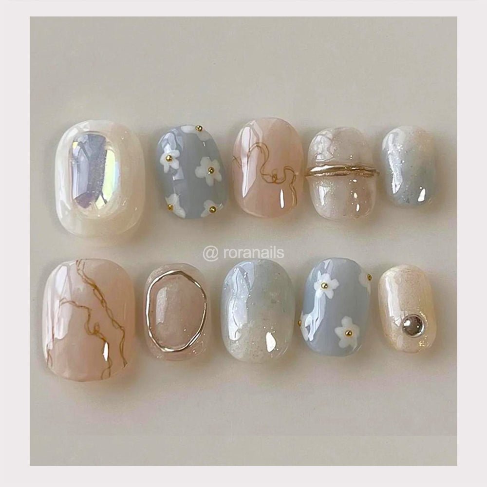 Sapphire amber flower - roranails